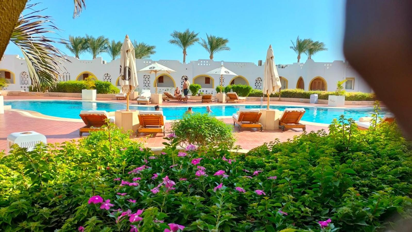 Domina Coral Bay Prestige Hotell Sharm el-Sheikh Exteriör bild